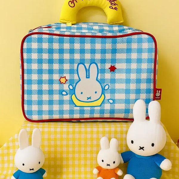 [BUNJANG] Miffy Travel Pouch with Miffy Plush Keychain / 새상품) 미피 트래블파우치 가방+미피 키링 증정