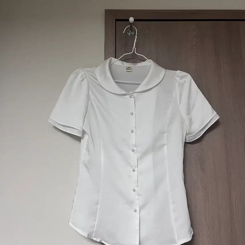 [BUNJANG] Crew Uniform Interview Blouse Pearl Button / 승무원 면접복