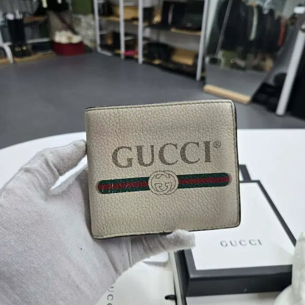 [BUNJANG] Gucci GG Supreme Bi-fold Wallet / [정품] 구찌 띠로고 반지갑