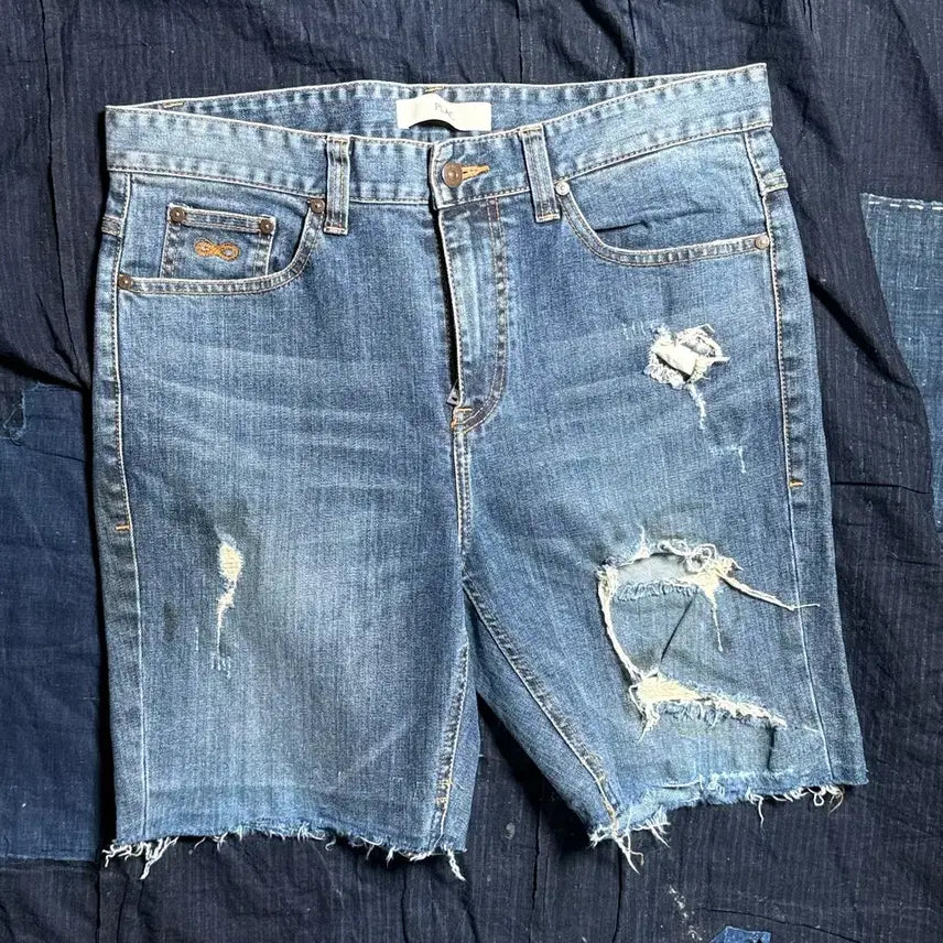 [BUNJANG] Plac Calik Denim Damage Shorts / 플랙 데미지 칼릭 데님 쇼츠 M