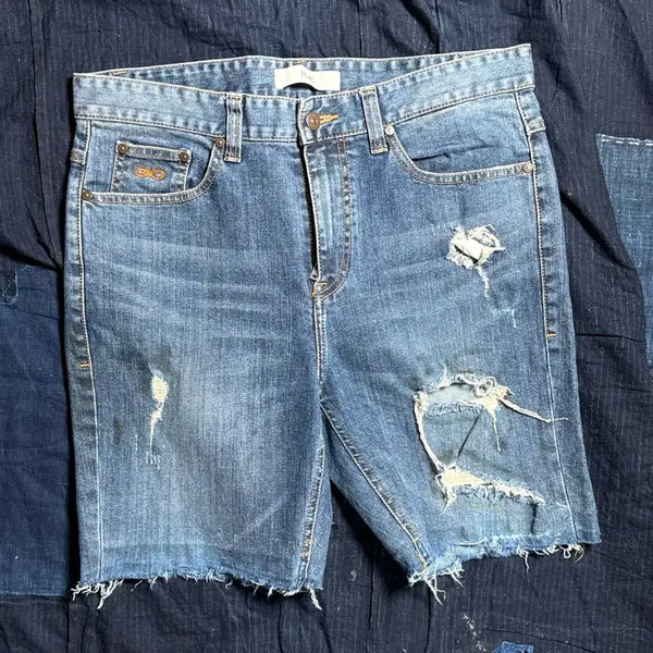 [BUNJANG] Plac Calik Denim Damage Shorts / 플랙 데미지 칼릭 데님 쇼츠 M