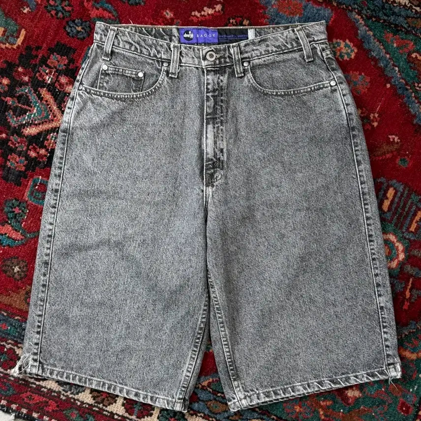 [BUNJANG] Levi's SilverTab 550 Relaxed Fit Black Denim Shorts / [34] 90s USA 빈티지 리바이스 실버탭 루즈 쇼츠 리바이스 반바지