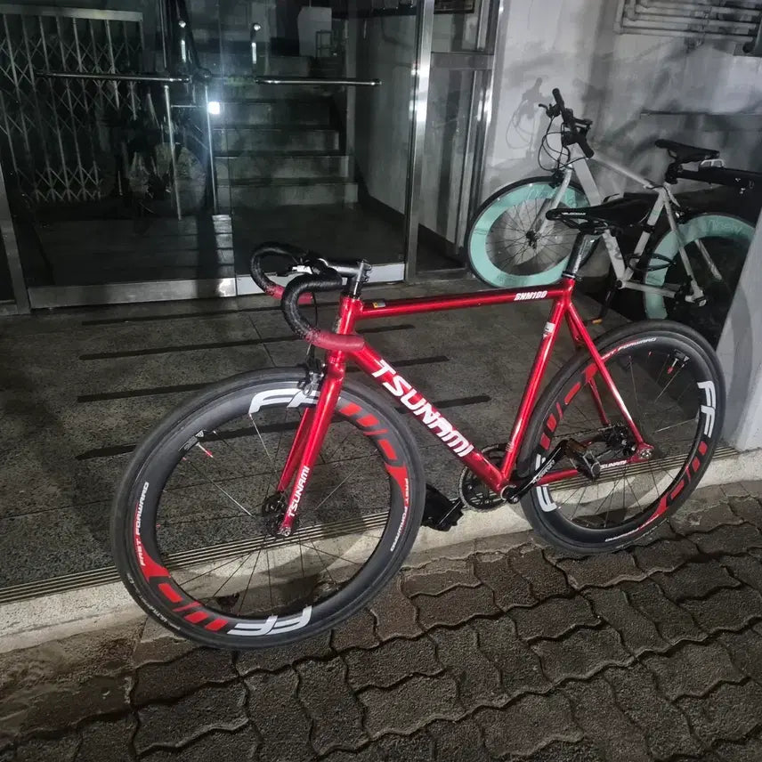 [BUNJANG] Tsunami Red Wine Cycling Jersey Size L / 쓰나미 레드와인 (반차판매) 개급처