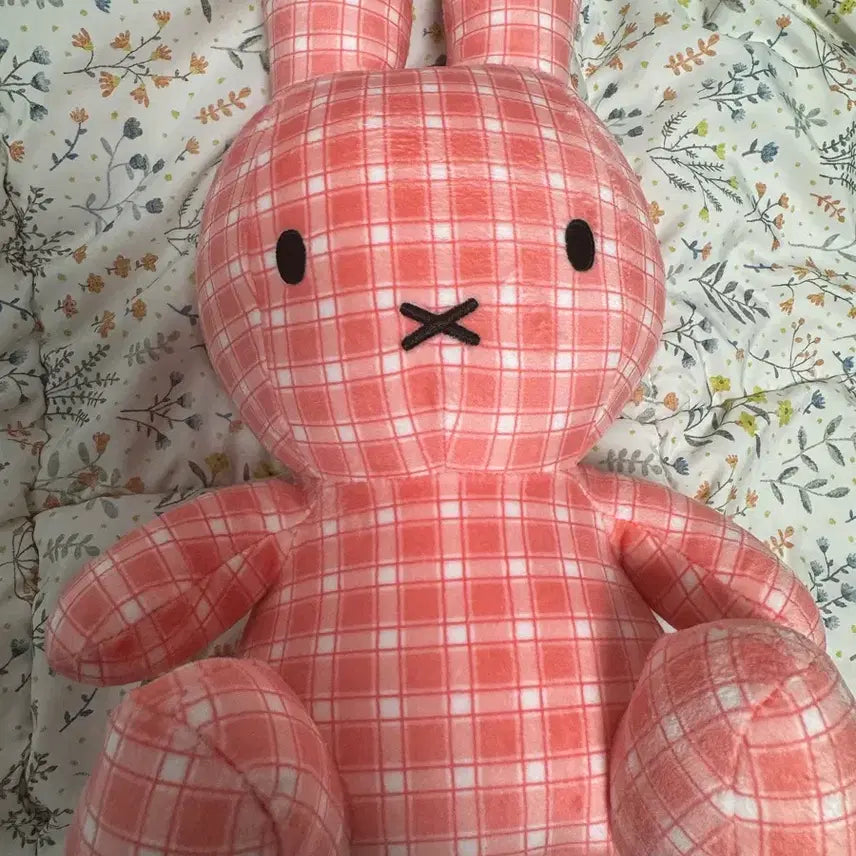 [BUNJANG] Miffy Plush Doll / 미피 인형