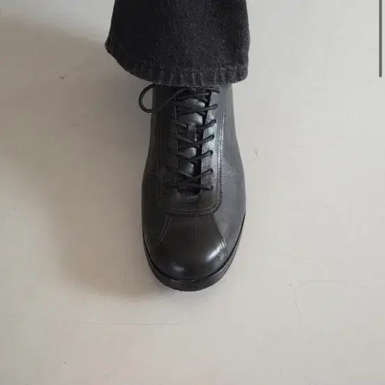 [BUNJANG] MMRB Leather Sole Sneakers Black / mmrb 레더 솔 스니커즈 블랙 구동화