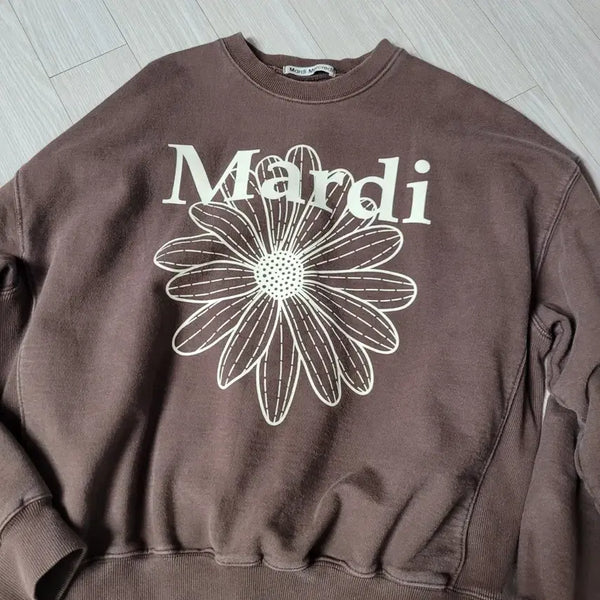 [BUNJANG] Mardi Mercredi Logo Brown Sweatshirt / 마르디메크르디 맨투맨 로고 브라운 스웻셔츠