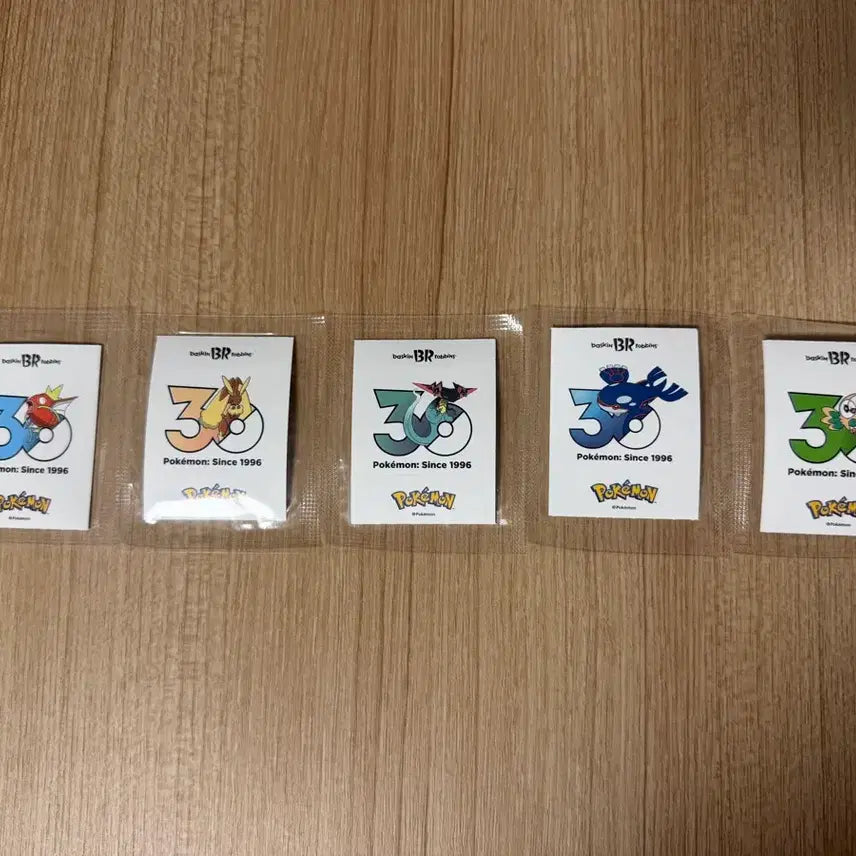 [BUNJANG] Baskin Robbins Pokemon 30th Anniversary Sticker / 베라 포켓몬 30주년 스티커 띠부씰 베스킨라빈스