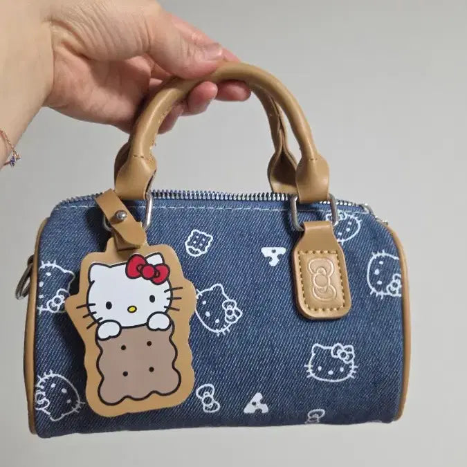 [BUNJANG] Hello Kitty Cylindrical Mini Bag / 헬로키티 원통 미니백