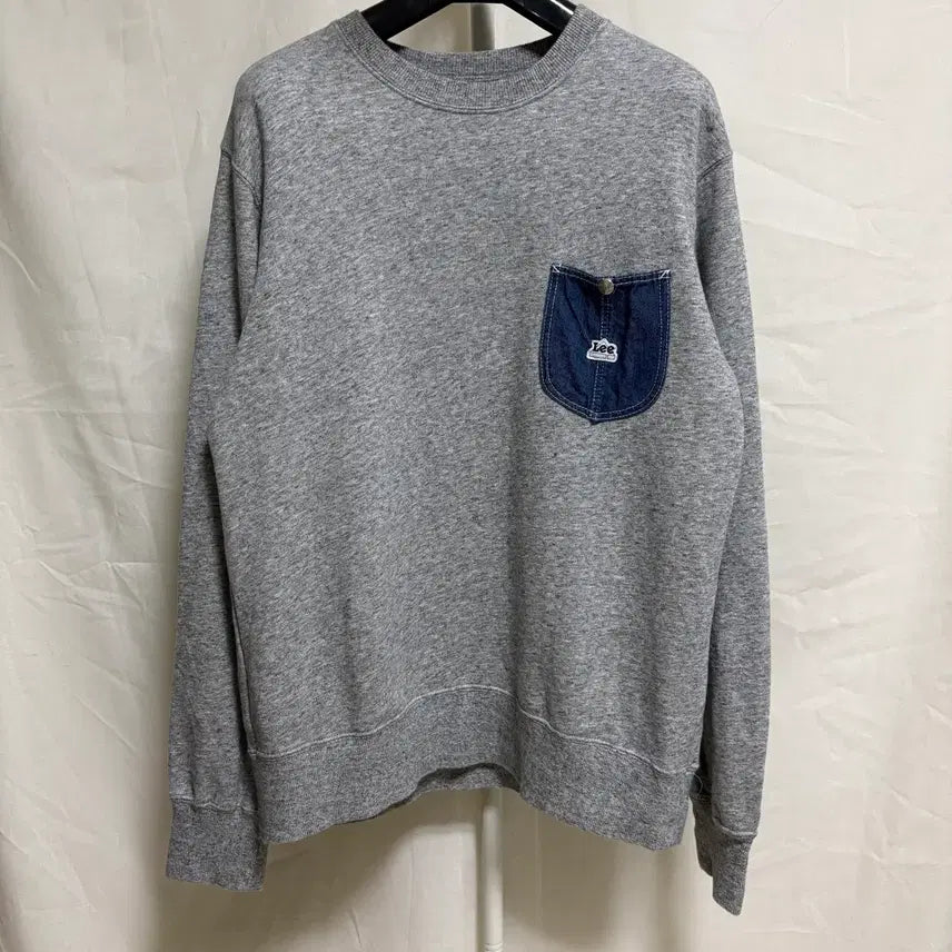 [BUNJANG] Lee Japan Round Denim Pocket Sweatshirt Gray / 리 재팬 라운드 데님포켓 맨투맨 스웻셔츠 / 그레이, M