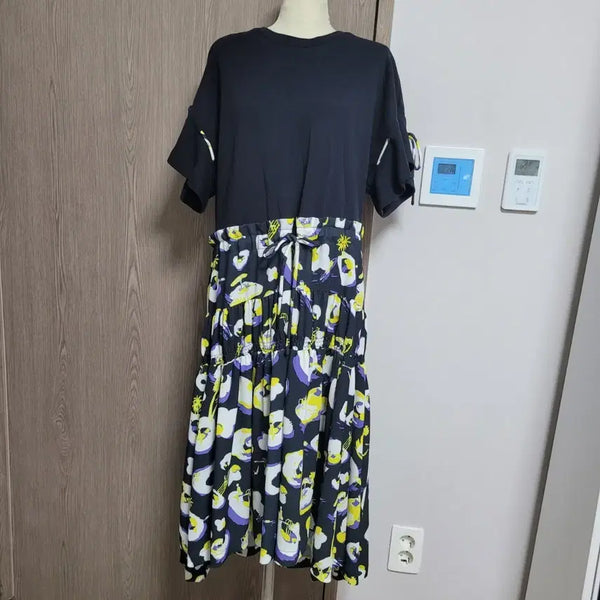 [BUNJANG] OZWEEKOO Printed Tiered Long Dress / 가격제안행사!!   오즈세컨 프린트 캉캉 롱 원피스  오버핏