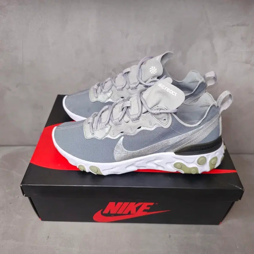 [BUNJANG] Nike React Running Shoes (250mm) / 나이키 리액트 운동화 (250)