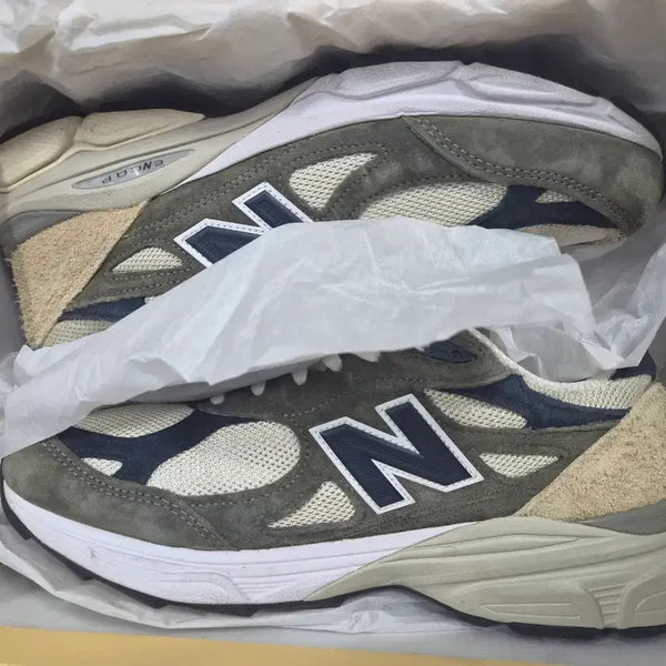 [BUNJANG] New Balance 990v3 Olive 275 / 뉴발란스 990v3 올리브 275