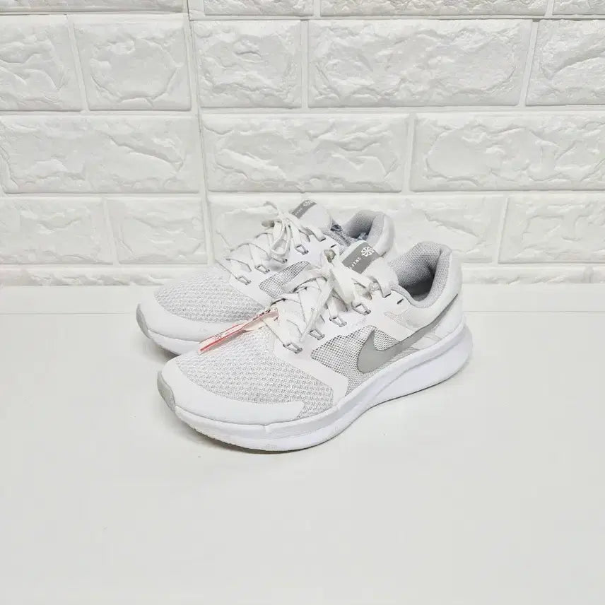 [BUNJANG] Nike Run Swift 3 Running Shoes (230mm) / 나이키 230mm(225~230) 런 스위프트 3 운동화(세탁완료)