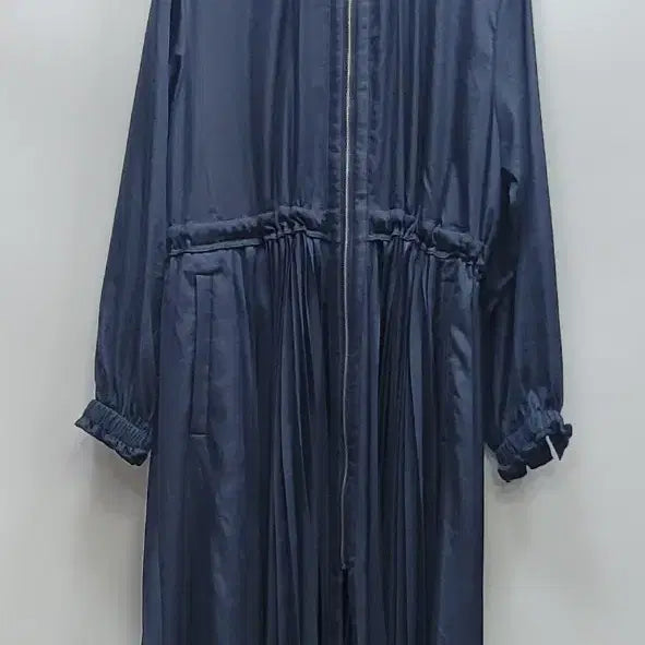 [BUNJANG] Anna Sui 21SS Zip-Up Pleated Dress Long Jacket / (새상품급) 안나수이 21SS 집업 플리츠 원피스 롱자켓 / 여 66