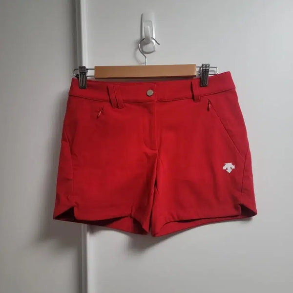 [BUNJANG] Descente Golf Red Logo Shorts Women's M / 데상트 골프 반바지 m