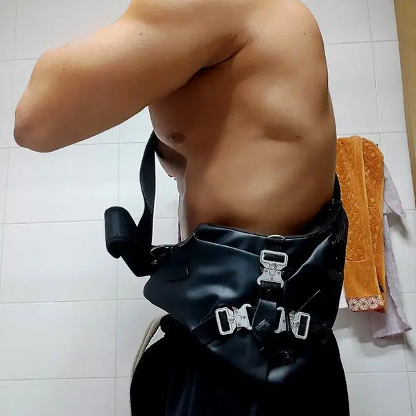 [BUNJANG] h-zod Studio Detailed Leather Crossbody Bag with Alyx Buckles / 정가16.9 쿨거택포 알릭스버클 디테일러 레더 크로스백(존멋)