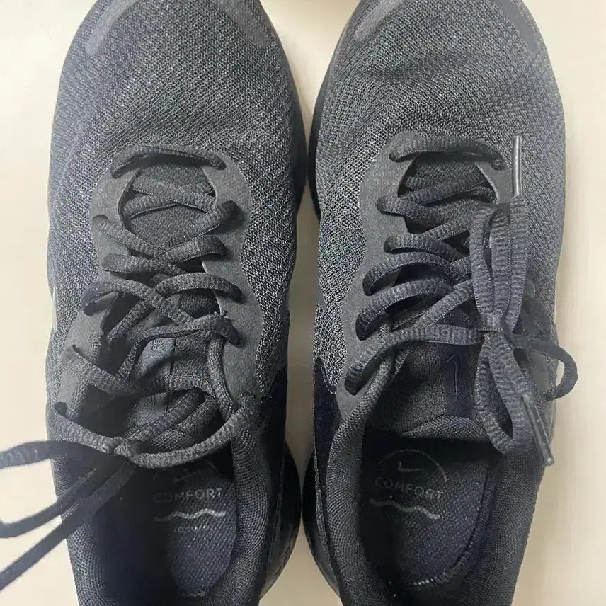 [BUNJANG] Nike Revolution 7 Sneakers / 나이키 레볼루션7 운동화