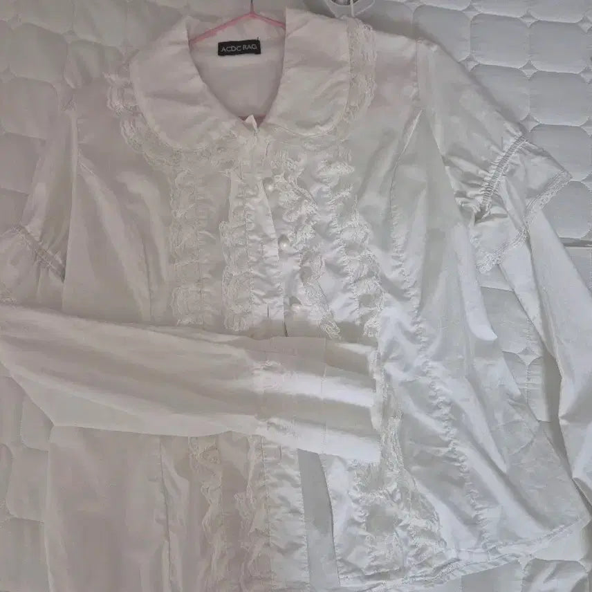 [BUNJANG] ACDC RAG Lace Blouse White / ACDC RAG 레이스 블라우스 화이트