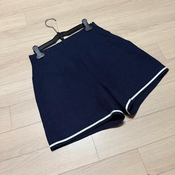 [BUNJANG] Lookast Vicky Tweed Shorts Navy High-Waisted / 룩캐스트 비키 트위드 숏팬츠 네이비 하이웨이스트반바지하객룩오피스룩마린룩
