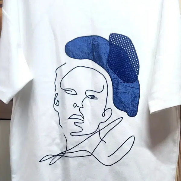 [BUNJANG] Live Session White Face Line Art T-Shirt / 리브시세이 흰색 얼굴 라인 아트 티셔츠