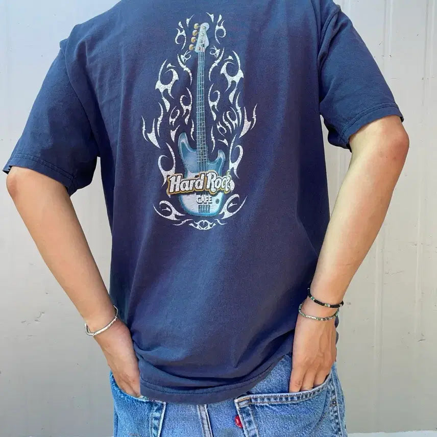 [BUNJANG] Hard Rock Cafe Indianapolis T-Shirt / 00s 하드락 카페 인디애나폴리스반팔 티셔츠
