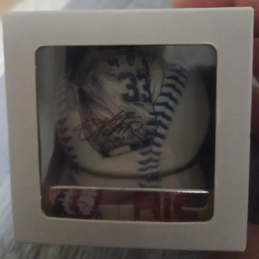[BUNJANG] Park Han-i Autographed Baseball Illustration / 박한이 일러스트
