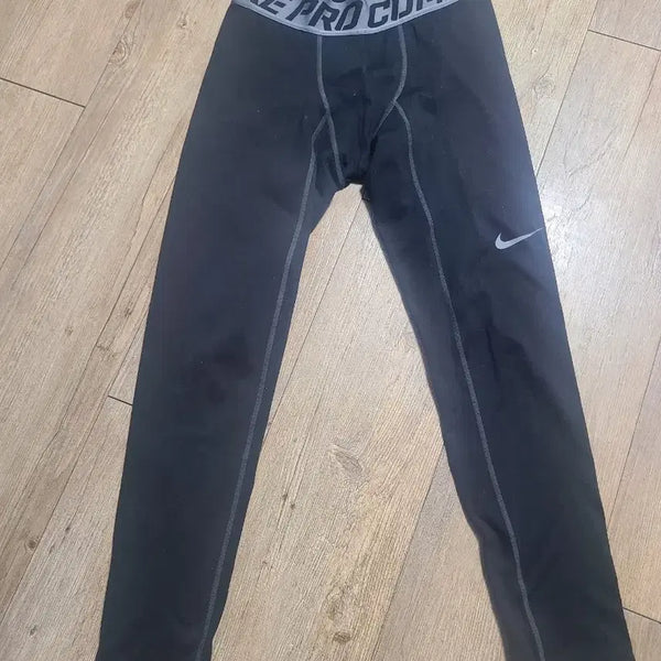 [BUNJANG] Nike Pro Fleece Lined Leggings / 나이키 프로 기모 레깅스