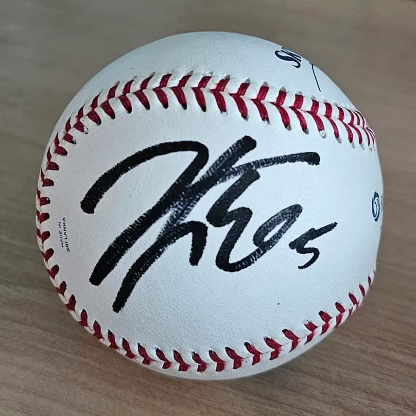 [BUNJANG] Kim Do-young Signed Baseball (2024 Korean Series Official Ball) / 기아타이거즈 김도영 싸인볼(24코시공인구)