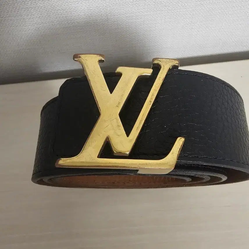[BUNJANG] Louis Vuitton Monogram Belt Black Gold Buckle / 루이비통 벨트 블랙 금장 판매합니다. 90~95사이즈 추천.