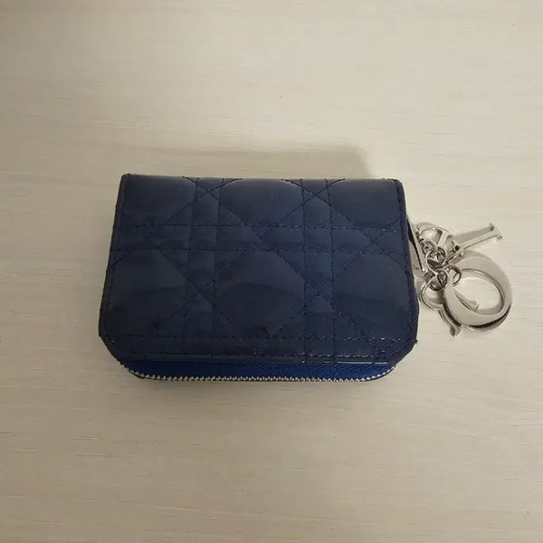 [BUNJANG] Dior Lady Dior Wallet Navy / 디올 레이디 디올 지갑 네이비 판매합니다.