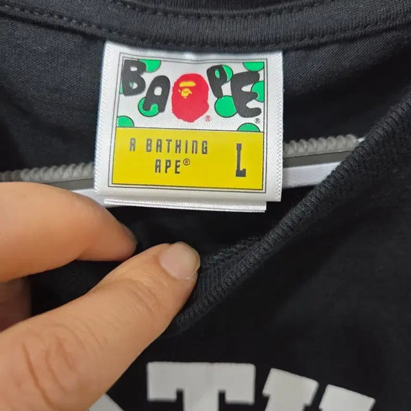 [BUNJANG] BAPE Short Sleeve T-Shirt Size L / 베이프 반팔티 L사이즈