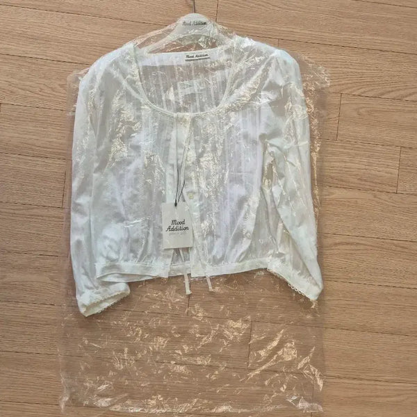 [BUNJANG] Mood Addition Blouse / (새상품) mood addition 무드에디션 블라우스
