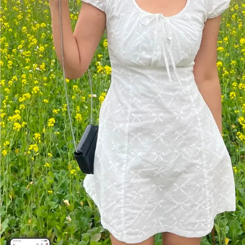 [BUNJANG] White Puff Sleeve Square Neck Dress / 화이트 퍼프 소매 스퀘어넥 원피스