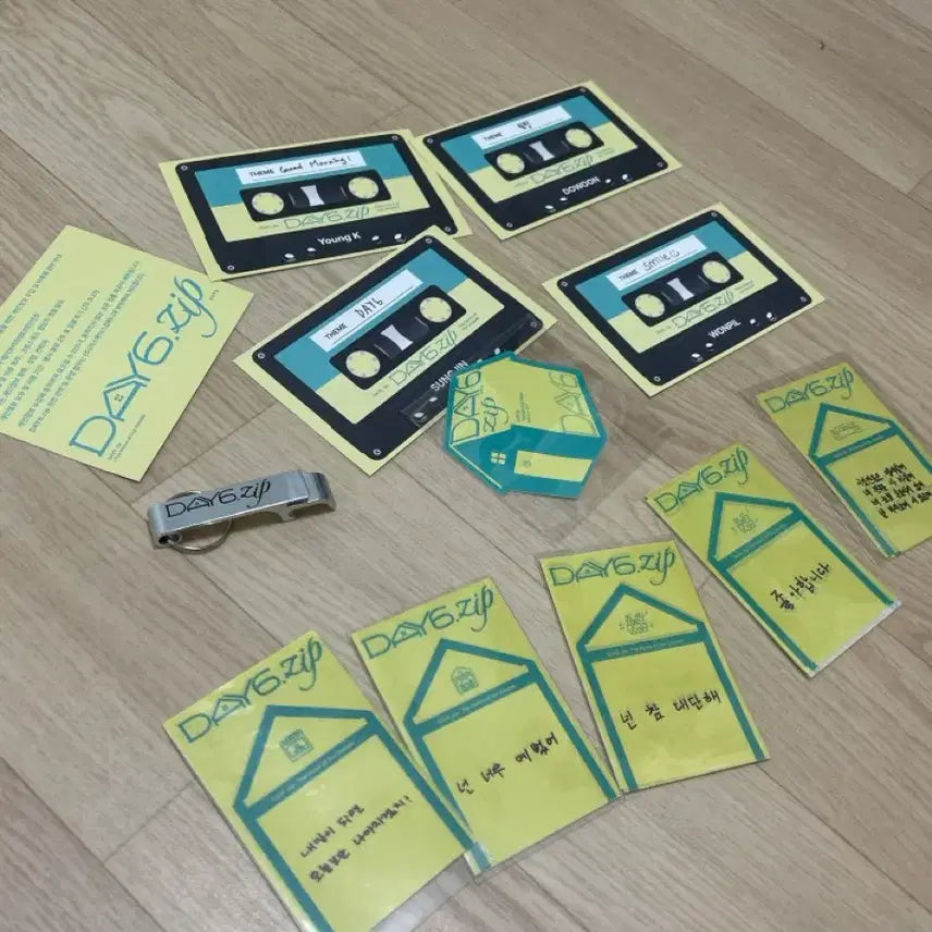 [BUNJANG] Day6 House Pop-Up Confetti Bundle Set / 데이식스 집 팝업 zip 구성 컨페티