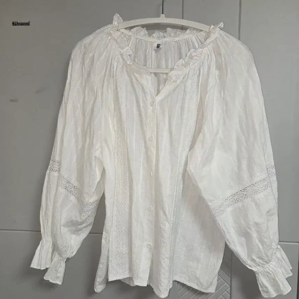 [BUNJANG] Frill Neck Embroidered Lace Blouse / 프릴 넥 자수 레이스 블라우스 판매합니다