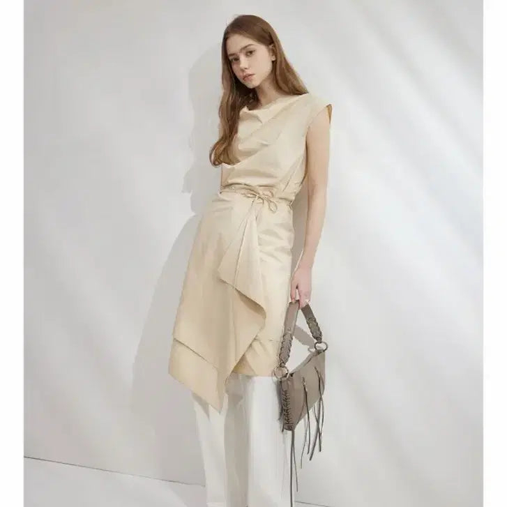 [BUNJANG] CC Collect Sleeveless Blouse & Wrap Skirt Set / (정가20만원) 씨씨콜렉트 슬리브리스 블라우스 & 랩 스커트