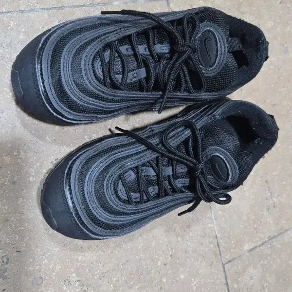 [BUNJANG] Nike Air Max 97 Black Shoes (235mm) / 에어맥스 올검 235