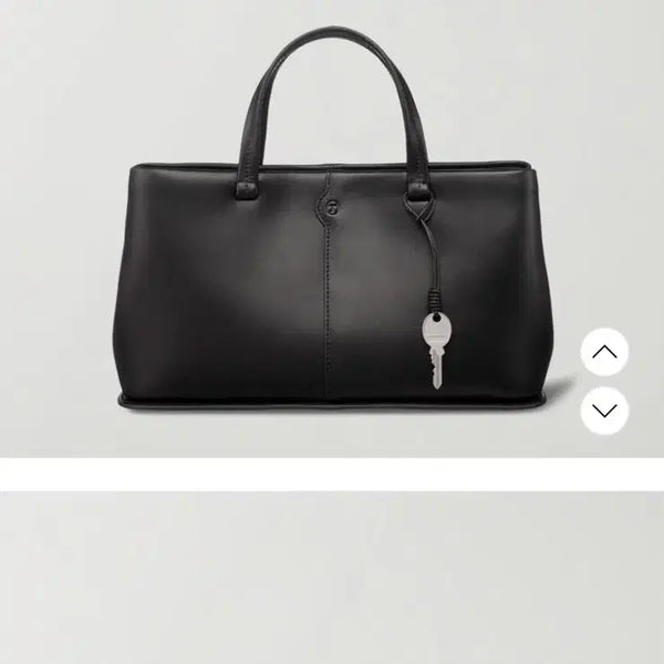[BUNJANG] Tenueve Ecla Tote Bag Black / 테누브 에클라 토트백 블랙
