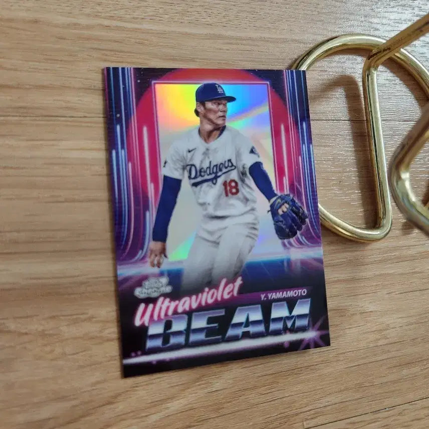 [BUNJANG] Yoshinobu Yamamoto Los Angeles Dodgers 2024 Ultraviolet Beam Insert Baseball Card / 25탑스크롬 la다저스 요시노부 야마모토 인서트 야구카드