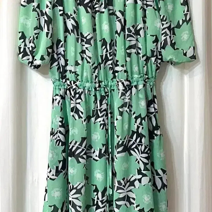 [BUNJANG] Floral Pattern Off-Shoulder Dress (Mint, Green, Black, White) / (새상품) 플라워 패턴 오프숄더 원피스 55-66