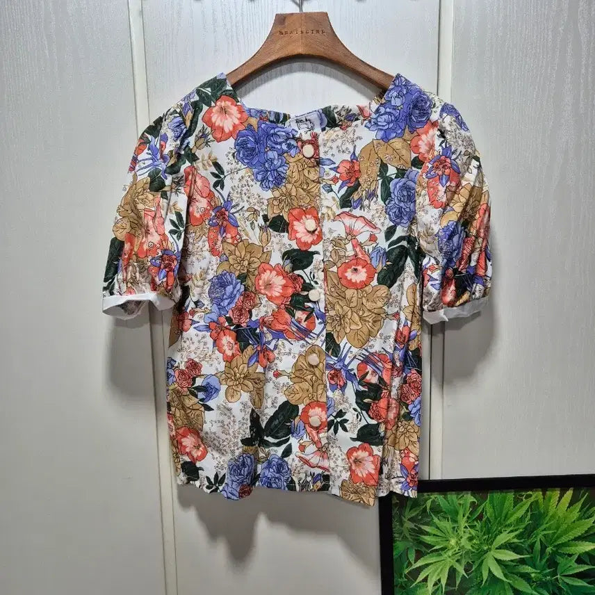 [BUNJANG] Floral Pattern Puff Sleeve Blouse / (세일)(새상품)플로럴 패턴 퍼프 블라우스