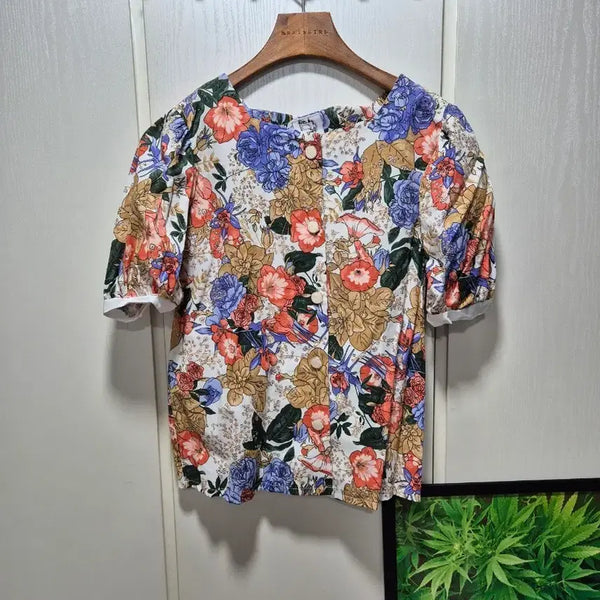 [BUNJANG] Floral Pattern Puff Sleeve Blouse / (세일)(새상품)플로럴 패턴 퍼프 블라우스