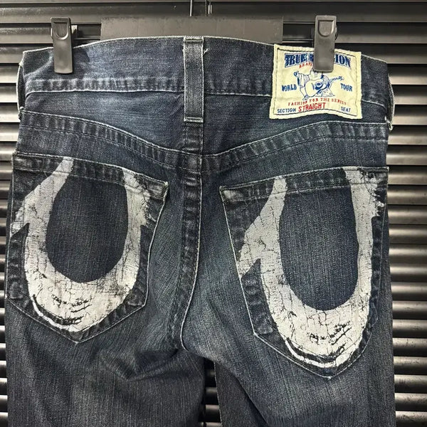 [BUNJANG] True Religion Straight Fit Washed Denim Jeans with Logo Print / 트루릴리젼 스트레이트 일자핏 바지 팬츠 31 32 워싱 데님 로고 프린팅