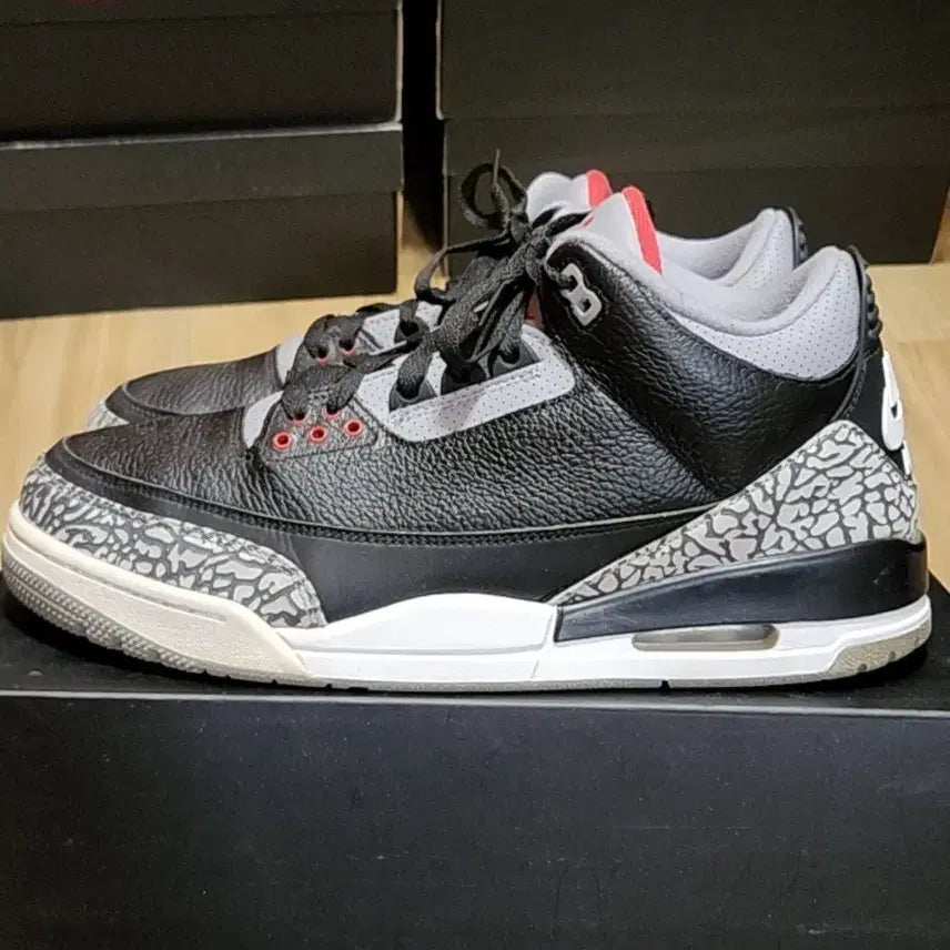 [BUNJANG] Nike Air Jordan 3 OG 'Black Cement' 2018 / 나이키 조던3 295 블랙시멘트 OG