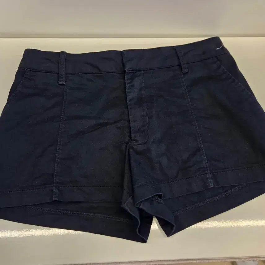 [BUNJANG] Abercrombie & Fitch Women's Shorts Navy / 아베크롬비 앤 피치 반바지