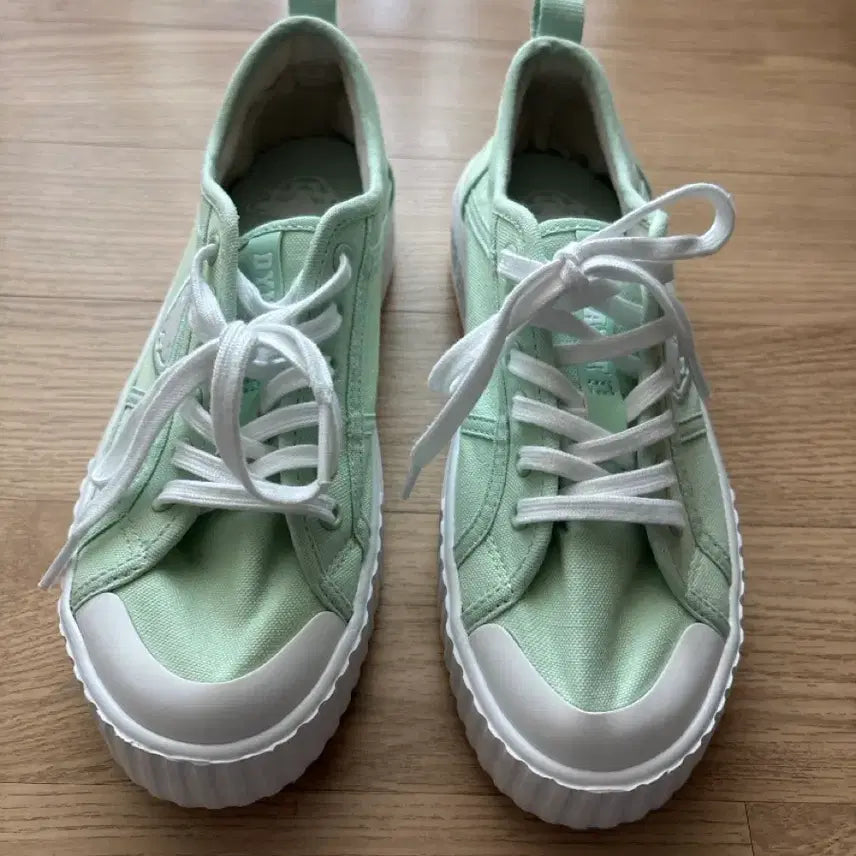 [BUNJANG] Dynafit Mint Canvas Sneakers / 다이나핏 민트 운동화