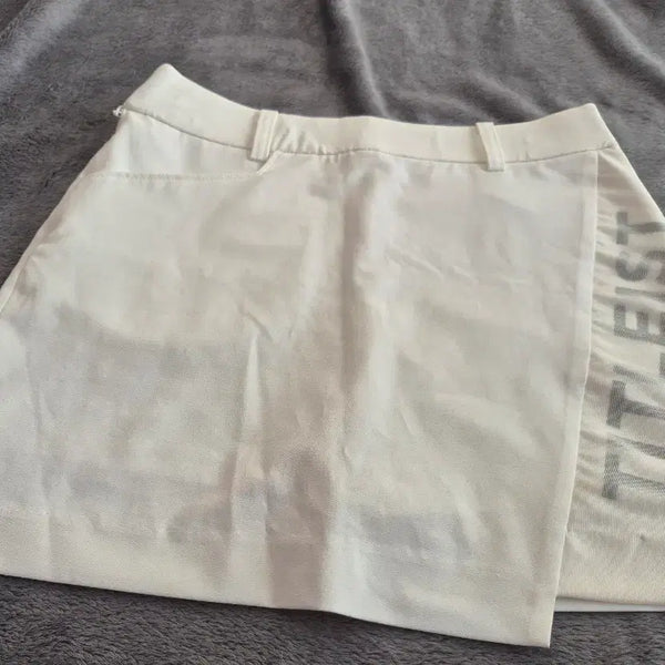 [BUNJANG] Titleist Golf Women's Big Logo Wrap Skirt XS / [정품]타이틀리스트 골프 여성 사이드 빅로고 랩 스커트 XS