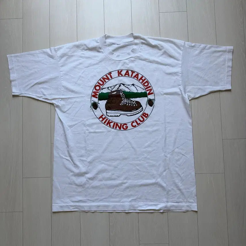 [BUNJANG] 90s Vintage Mount Katahdin Hiking Club T-Shirt / 90s Vintage Hiking Club Tshirt
