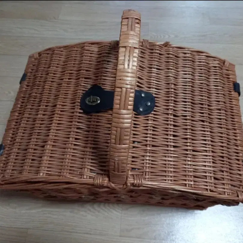 [BUNJANG] Rattan Picnic Basket / 라탄 피크닉 바구니