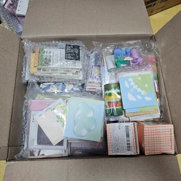[BUNJANG] Diary Decoration Sticker, Memo Pad, Masking Tape Bundle Set / 일괄 처분 ] 다꾸 포용 / 다이어리 씰스티커 떡메 마테